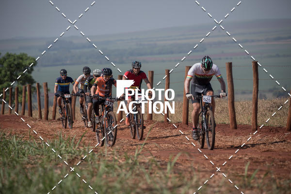Buy your photos of the eventCROSS DUATHLON on Fotop