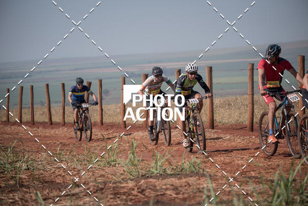 Buy your photos of the eventCROSS DUATHLON on Fotop