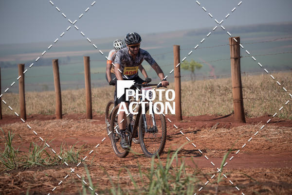 Buy your photos of the eventCROSS DUATHLON on Fotop