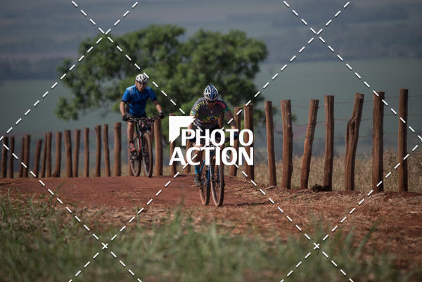 Buy your photos of the eventCROSS DUATHLON on Fotop