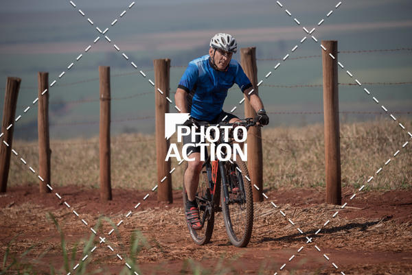 Buy your photos of the eventCROSS DUATHLON on Fotop