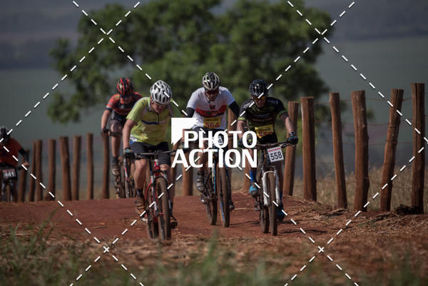 Buy your photos of the eventCROSS DUATHLON on Fotop