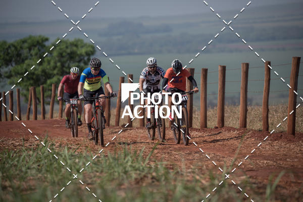 Buy your photos of the eventCROSS DUATHLON on Fotop