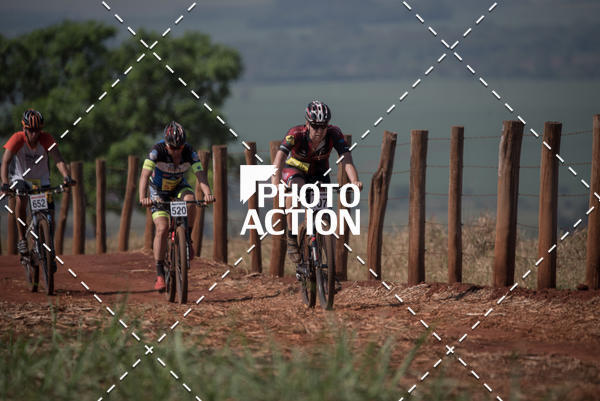 Buy your photos of the eventCROSS DUATHLON on Fotop
