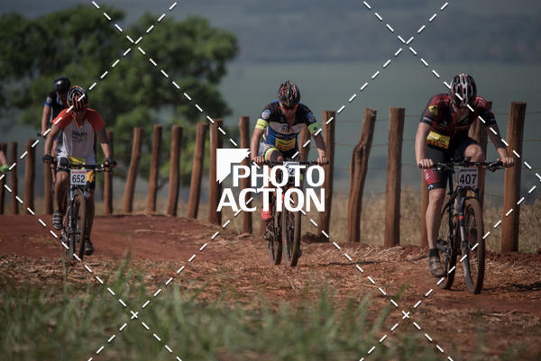 Buy your photos of the eventCROSS DUATHLON on Fotop