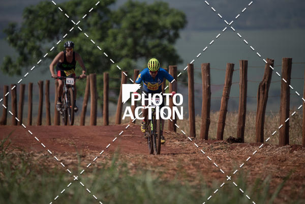 Buy your photos of the eventCROSS DUATHLON on Fotop