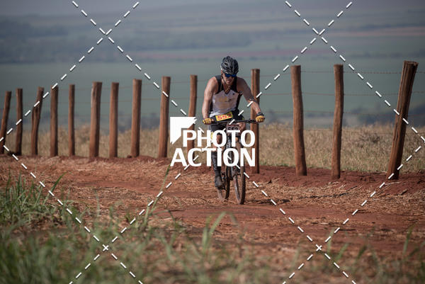 Buy your photos of the eventCROSS DUATHLON on Fotop