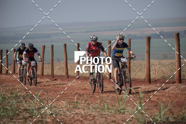 Buy your photos of the eventCROSS DUATHLON on Fotop