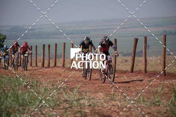 Buy your photos of the eventCROSS DUATHLON on Fotop