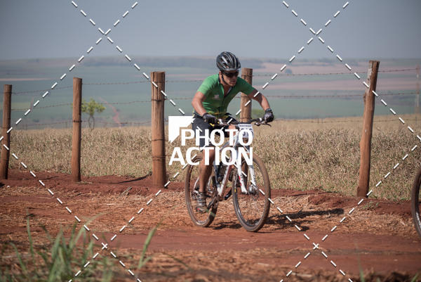 Buy your photos of the eventCROSS DUATHLON on Fotop