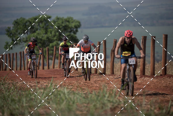 Buy your photos of the eventCROSS DUATHLON on Fotop