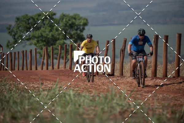 Buy your photos of the eventCROSS DUATHLON on Fotop