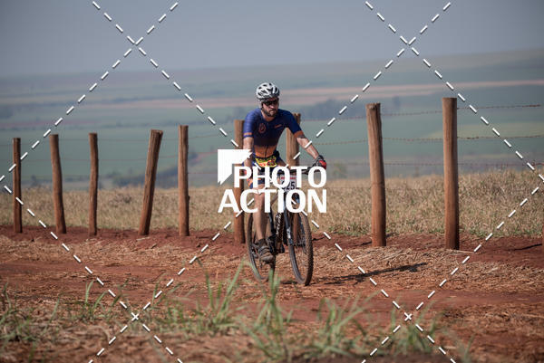 Buy your photos of the eventCROSS DUATHLON on Fotop