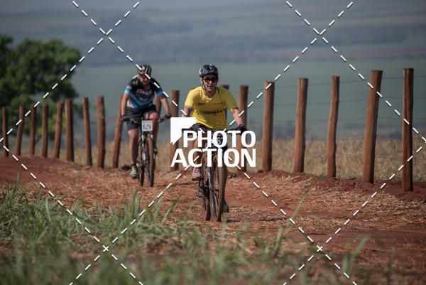 Buy your photos of the eventCROSS DUATHLON on Fotop