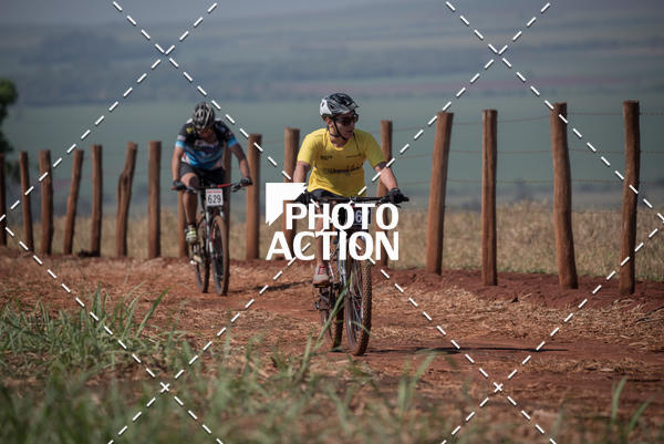 Buy your photos of the eventCROSS DUATHLON on Fotop