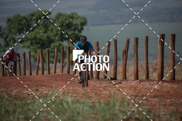 Buy your photos of the eventCROSS DUATHLON on Fotop