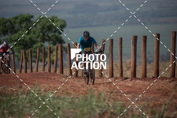 Buy your photos of the eventCROSS DUATHLON on Fotop