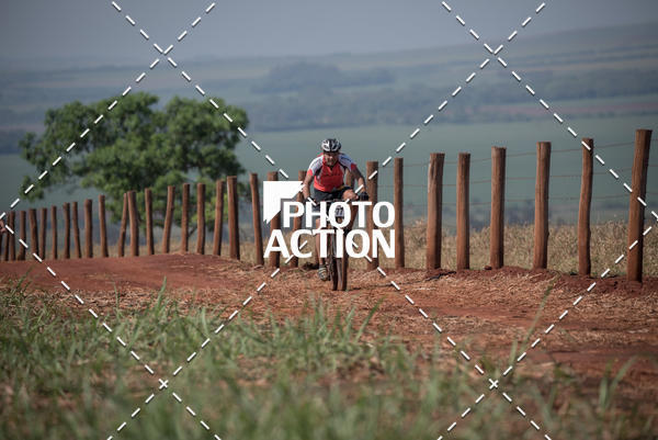 Buy your photos of the eventCROSS DUATHLON on Fotop