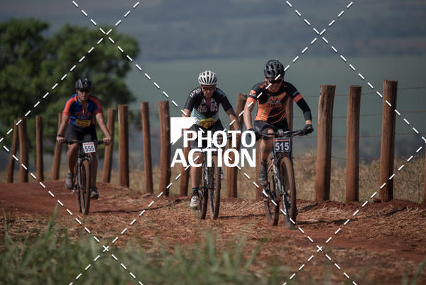 Buy your photos of the eventCROSS DUATHLON on Fotop