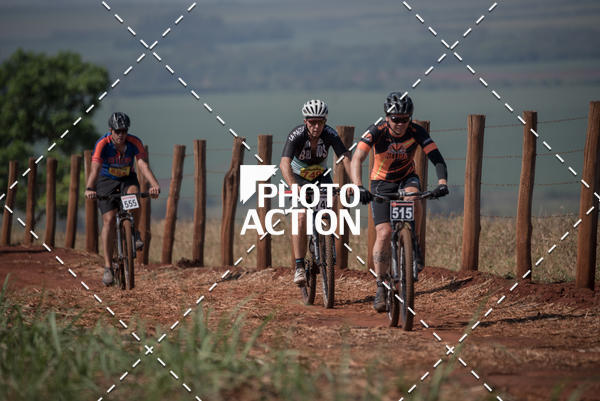 Buy your photos of the eventCROSS DUATHLON on Fotop