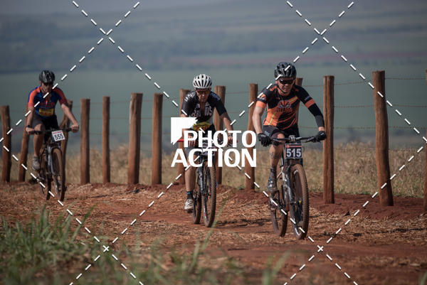 Buy your photos of the eventCROSS DUATHLON on Fotop