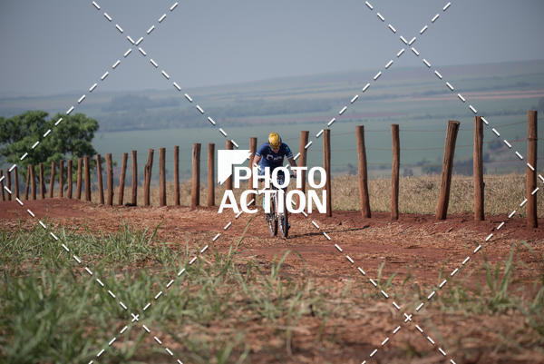 Buy your photos of the eventCROSS DUATHLON on Fotop