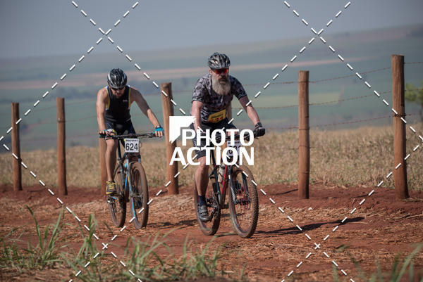 Buy your photos of the eventCROSS DUATHLON on Fotop