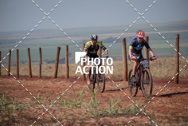 Buy your photos of the eventCROSS DUATHLON on Fotop