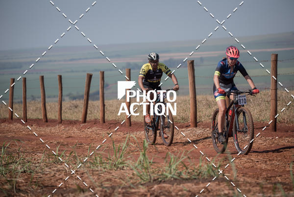 Buy your photos of the eventCROSS DUATHLON on Fotop