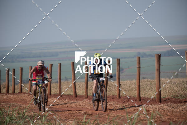 Buy your photos of the eventCROSS DUATHLON on Fotop