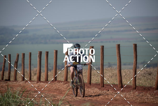 Buy your photos of the eventCROSS DUATHLON on Fotop