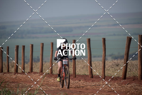 Buy your photos of the eventCROSS DUATHLON on Fotop