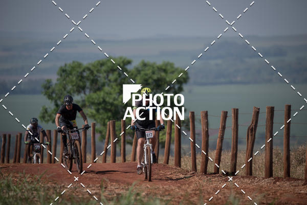 Buy your photos of the eventCROSS DUATHLON on Fotop