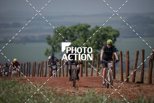 Buy your photos of the eventCROSS DUATHLON on Fotop