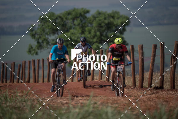 Buy your photos of the eventCROSS DUATHLON on Fotop