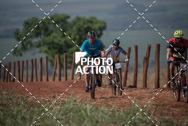 Buy your photos of the eventCROSS DUATHLON on Fotop