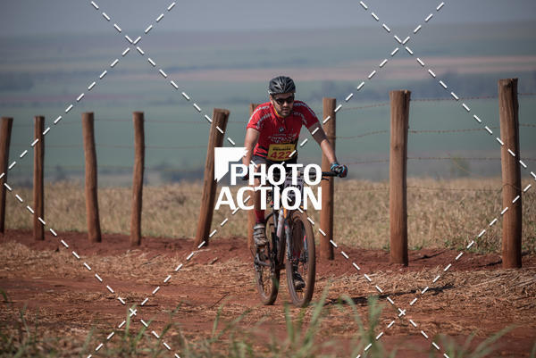 Buy your photos of the eventCROSS DUATHLON on Fotop