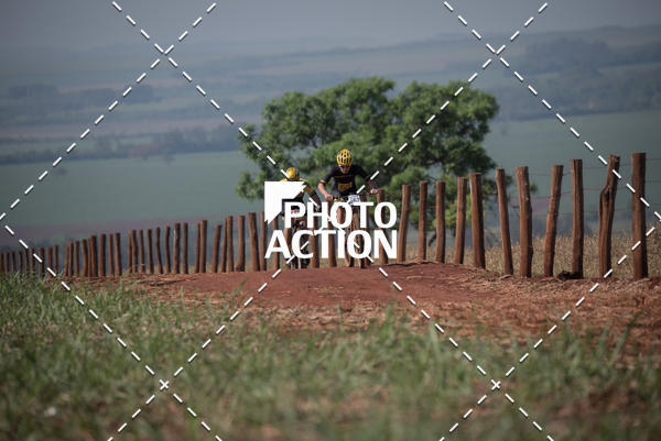 Buy your photos of the eventCROSS DUATHLON on Fotop