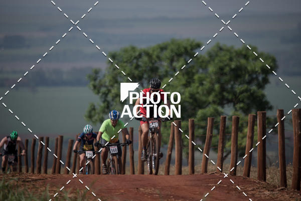 Buy your photos of the eventCROSS DUATHLON on Fotop