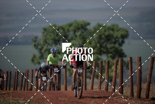 Buy your photos of the eventCROSS DUATHLON on Fotop
