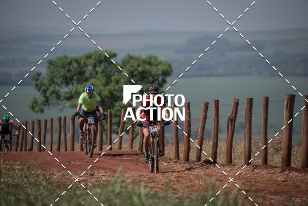 Buy your photos of the eventCROSS DUATHLON on Fotop