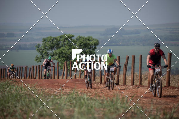 Buy your photos of the eventCROSS DUATHLON on Fotop