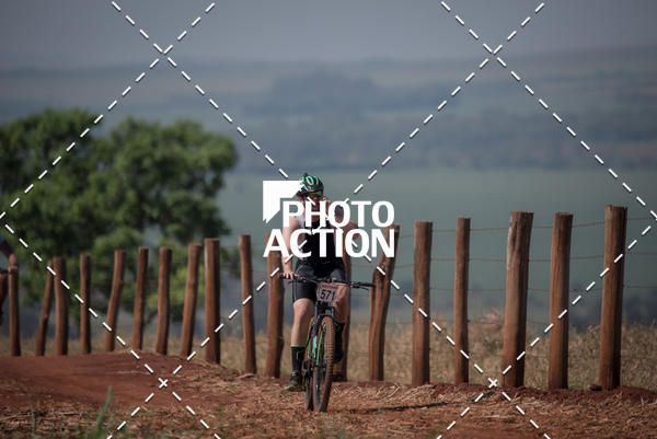 Buy your photos of the eventCROSS DUATHLON on Fotop