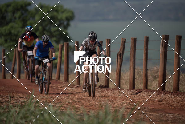 Buy your photos of the eventCROSS DUATHLON on Fotop
