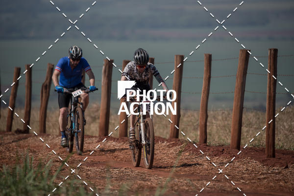 Buy your photos of the eventCROSS DUATHLON on Fotop