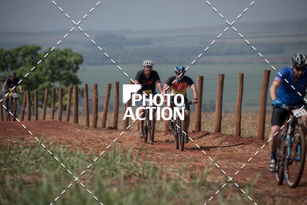 Buy your photos of the eventCROSS DUATHLON on Fotop