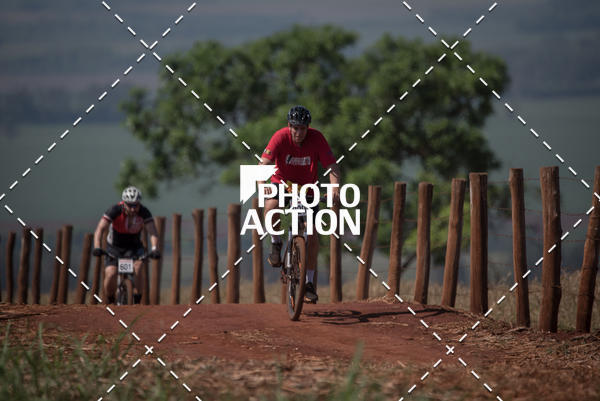 Buy your photos of the eventCROSS DUATHLON on Fotop