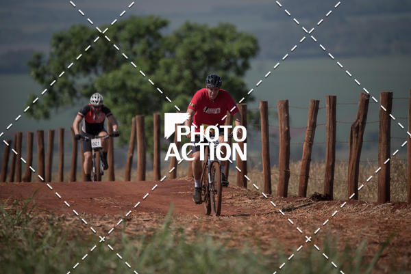 Buy your photos of the eventCROSS DUATHLON on Fotop