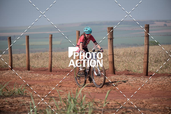Buy your photos of the eventCROSS DUATHLON on Fotop