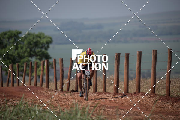 Buy your photos of the eventCROSS DUATHLON on Fotop